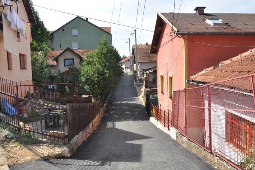 Zavr Eno Asfaltiranje Ulice Debelo Brdo Na Soukbunaru Op Ina Centar