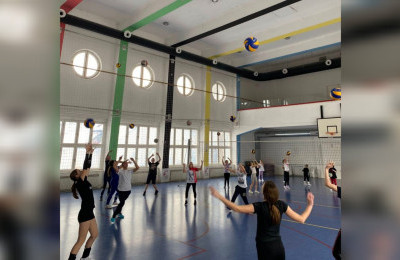 U toku realizacija projekta „Besplatna škola odbojke za osnovce“