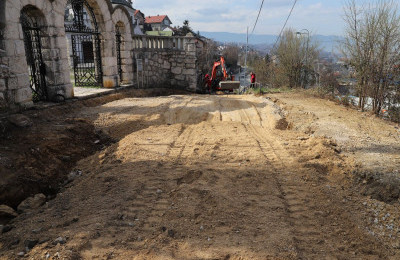 Započela sanacija saobraćajnice ispod Jevrejskog groblja