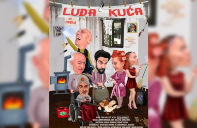 Sutra predstava „Luda kuća“ na sceni Pozorišta mladih Sarajevo
