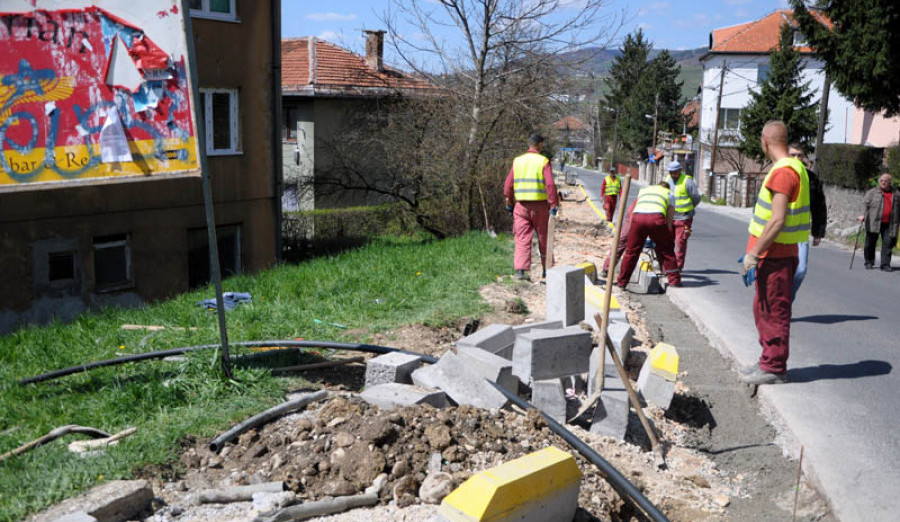 Rekonstrukcija trotoara u Jukićevoj ulici 