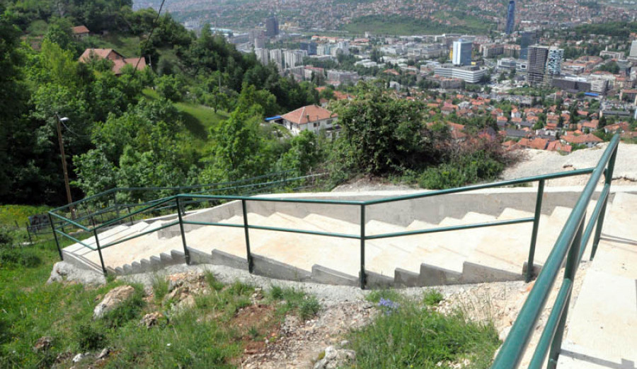 Izgrađeno novo stepenište između Trebevićke ulice i Debelog brda 