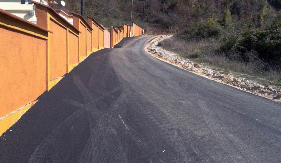 Okončano asfaltiranje pristupnog puta do naselja Radava