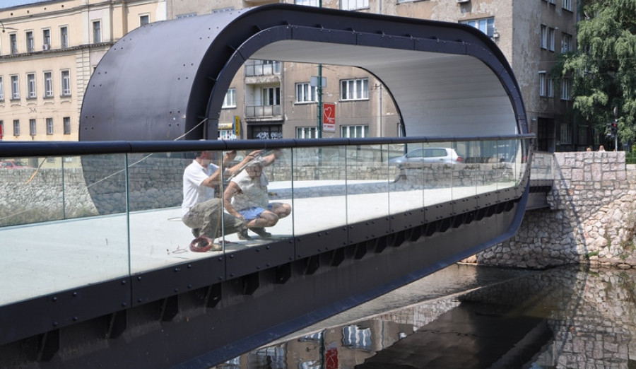 Redovno održavanje pješačkog mosta ''Festina lente''