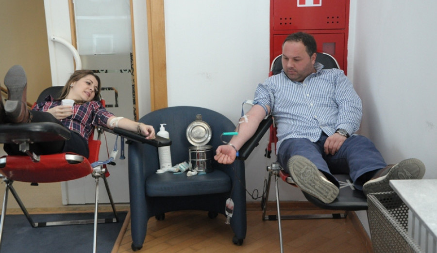 Uposlenici Općine Centar darovali krv