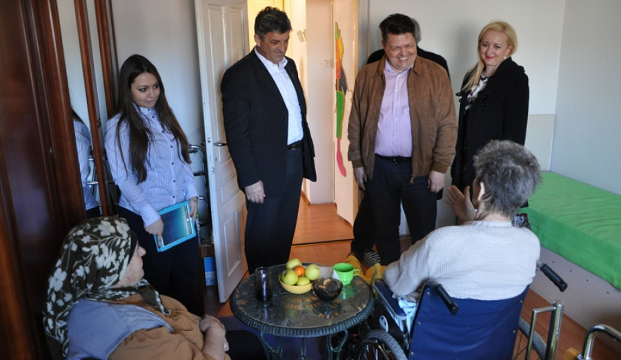 Delegacija Općinskog vijeća posjetila Centar za demenciju