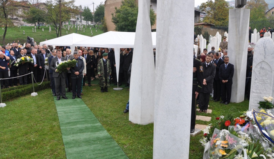 Na Kovačima obilježena 12. godišnjica smrti Alije Izetbegovića