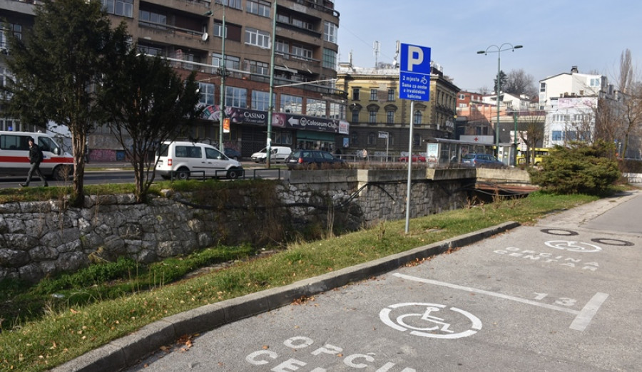 Općina Centar i Kanton Sarajevo stavljaju u funkciju parking kod Narodnog pozorišta