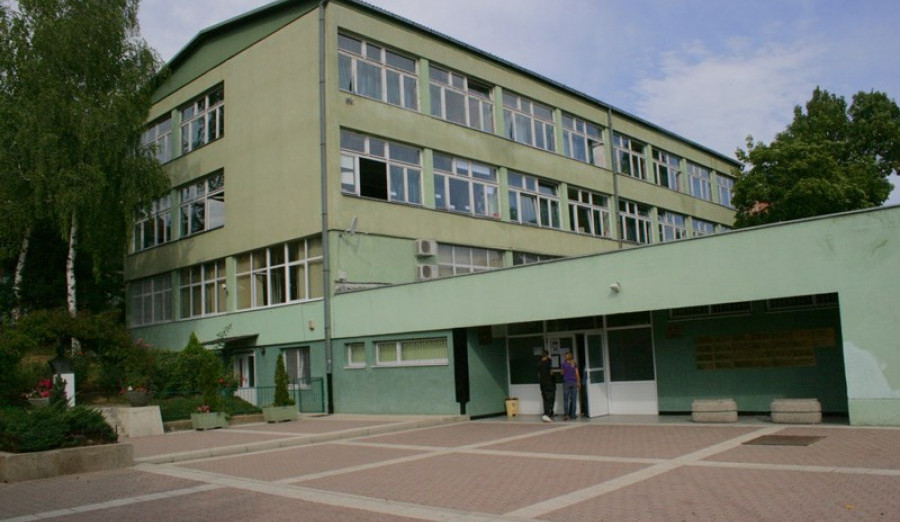 Općina Centar donirala 5.500 maraka Osnovnoj školi „Hasan Kikić“