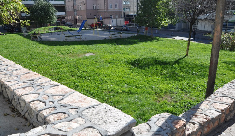 Uskoro počinje rekonstrukcija dječijeg igrališta u Ulici Mehmeda Spahe