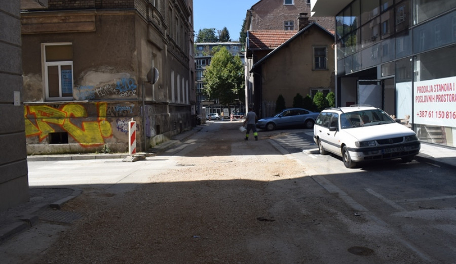 Završena rekonstrukcija vodovodne i kanalizacione mreže u Kemal-begovoj ulici