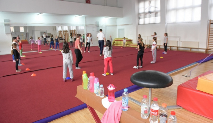 Naredne sedmice u FIS-u počinje besplatna škola gimnastike za osnovce