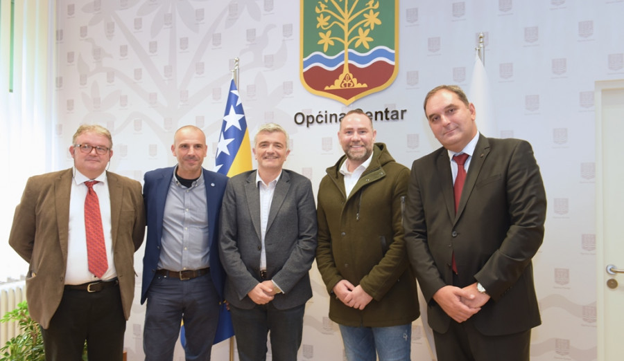 Predstavnici FK Sarajevo posjetili Općinu Centar