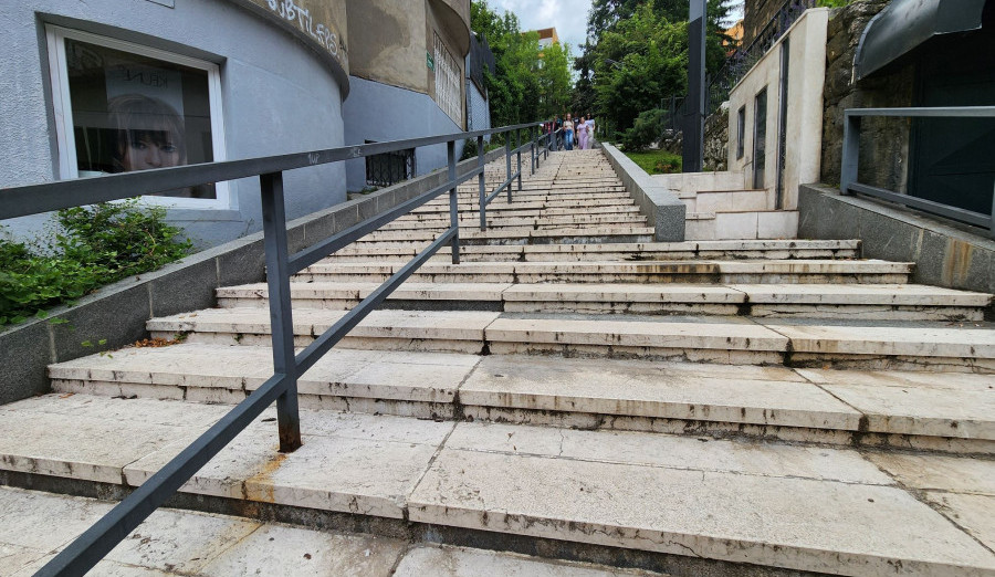 Obnova stepeništa u Kaptolu