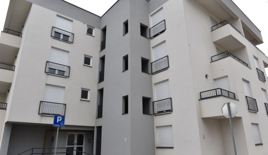 Objavljen javni poziv za dodjelu i prodaju zamjenskih stanova na Šipu