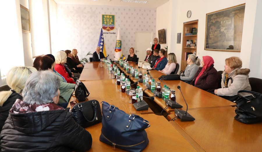 Načelnik Mandić ugostio 20 šehidskih porodica