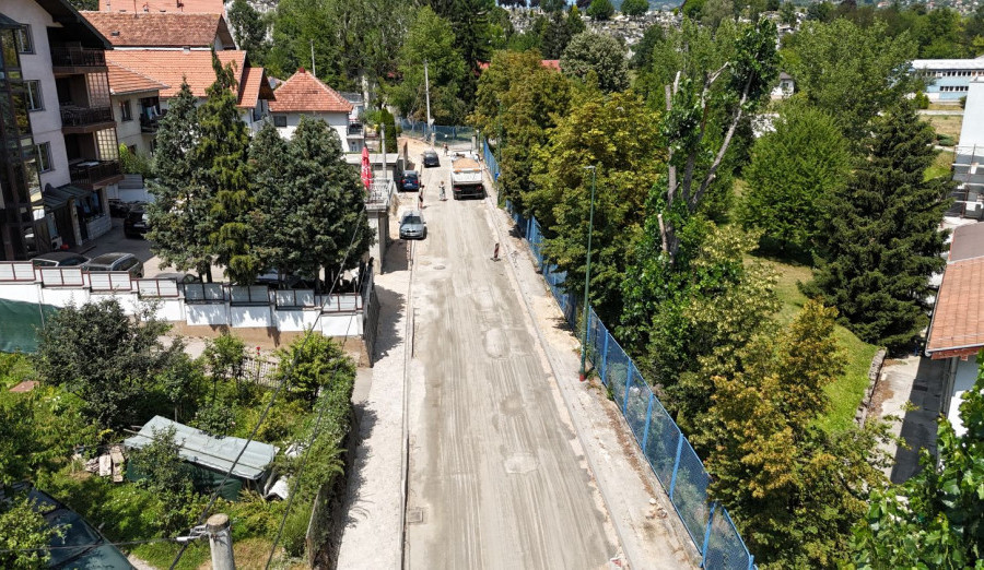 Napreduju radovi na sanaciji Ulice Hasana Bibera