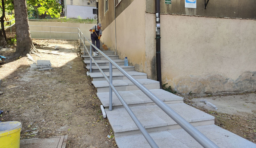 Završeni radovi na sanaciji stepeništa u Bolničkoj ulici