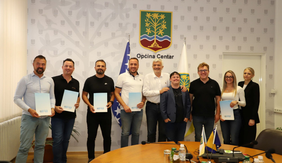 Potpisani ugovori sa predstavnicima nevladinih organizacija